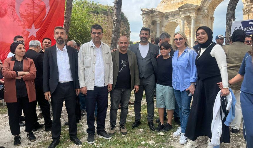 Nihal Ağca Anavarza’da Gençlerle Coştu: 19 Mayıs’ta Birlik Mesajı Verdi