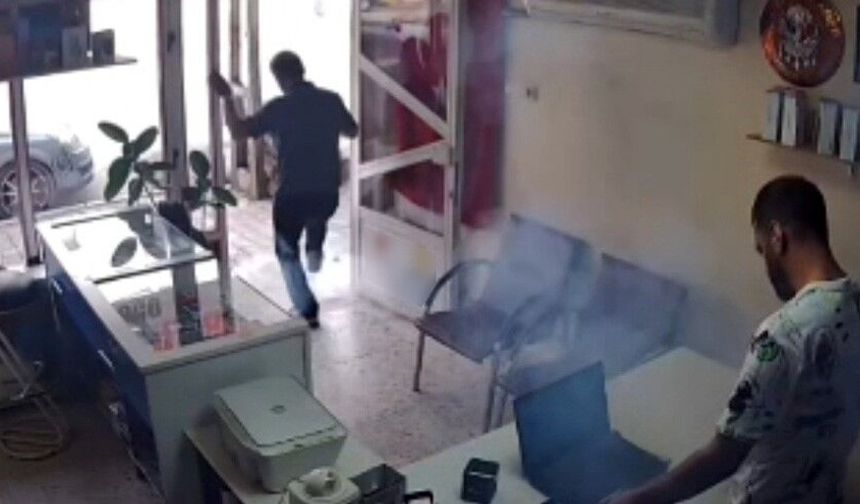 Tamir Edilen Telefon Bir Anda Alev Topuna Döndü!