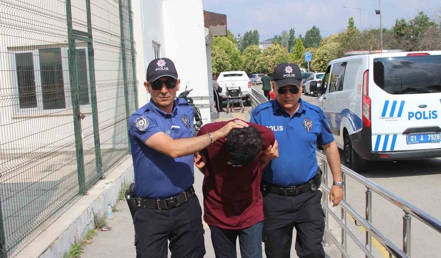 Direksiyon Başında Uyudu, Dolmuş Duvara Çarptı! İfadesi Şaşırttı