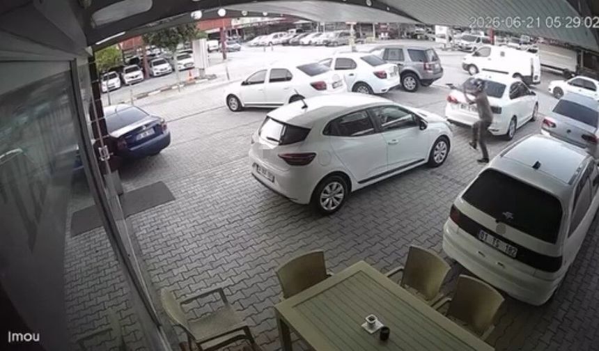 Yeşilova Oto Center'da Kurşun Yağmuru! Çok Sayıda Araç Hasar Gördü