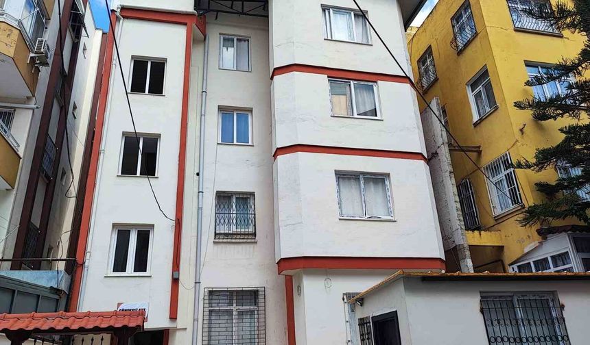 Düğününe 2 Ay Kala Acı Son! Genç Müdür Yardımcısı Evinde Ölü Bulundu
