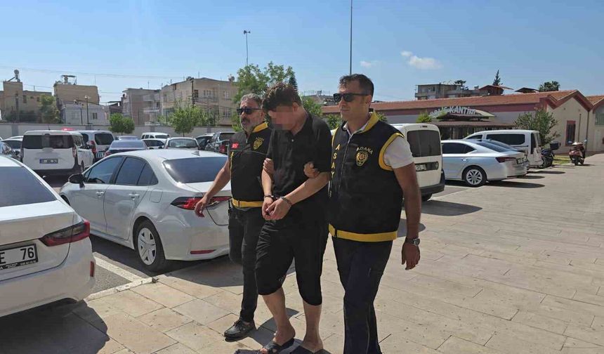 Polisin Dikkatinden Kaçmadı: Kolundaki Dövme Firariyi Ele Verdi