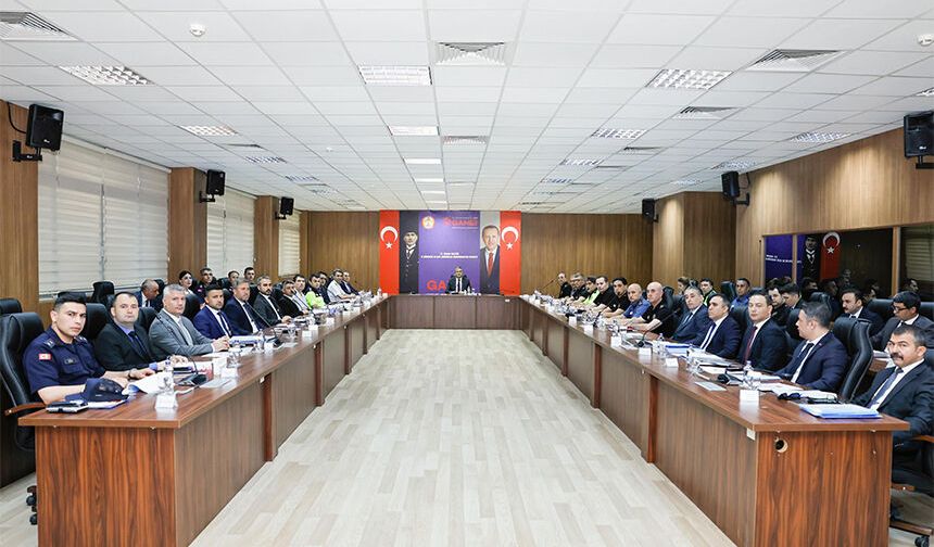 Vali Yavuz’dan Net Mesaj: “Hedefimiz Her Mahallede Huzur, Her Sokakta Güven”