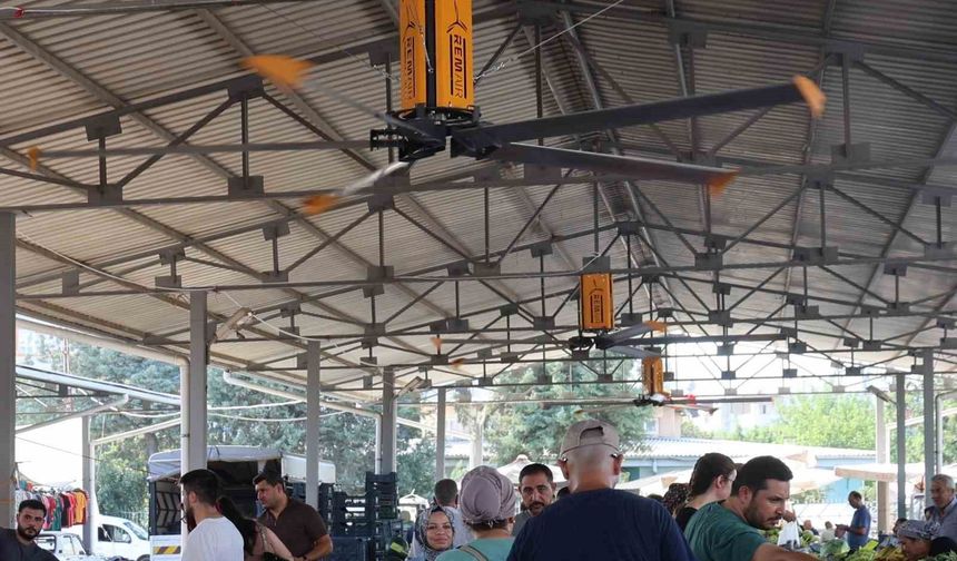 Kozan Belediyesi'nden Yaz Sıcağına Karşı Dikkat Çeken Uygulama
