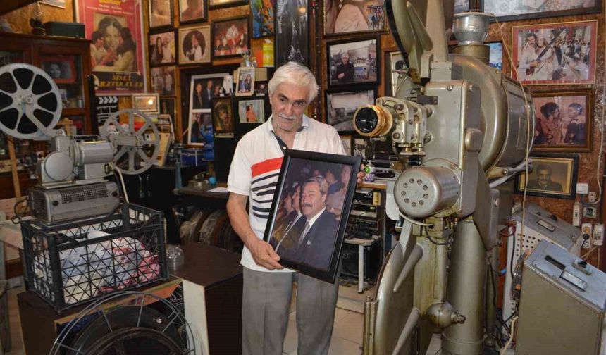 Adana’da Kadir İnanır’a Duygu Dolu Veda!