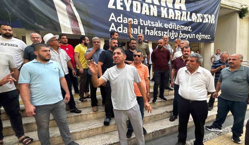 Adana'da Dolmuş Krizi Büyüyor! Yaşlı Kadının Gözyaşları Gündem Oldu