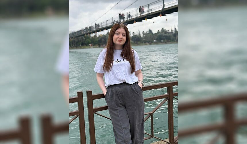 Adana'da 15 Yaşındaki Görme Engelli Hiranur'dan Günlerdir Haber Yok!
