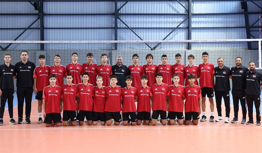 Adana’nın Genç Yeteneği Milli Takımda! Seyhan Belediyespor’un Gururu Mehmet Yavuz Akgöz
