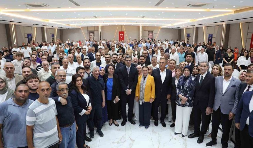 Adana’da AK Parti’nin 25. Yılı Kutlandı: “Türkiye Geleceğe Hazır”