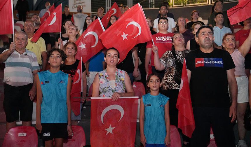 Çukurova’da 30 Ağustos Gecesi Unutulmadı!