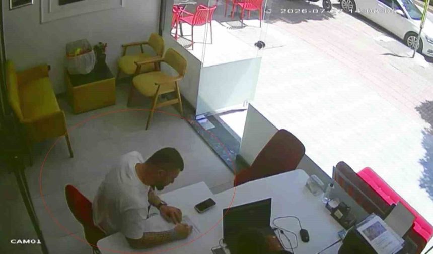 Adana'da Oto Kiralama Vurgunu! GPS'leri Söküp 8 Lüks Araçla Kayıplara Karıştı İddiası
