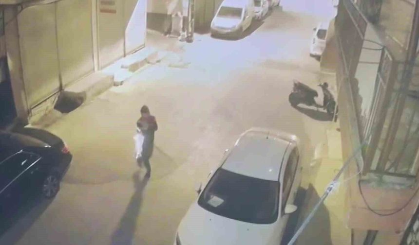 İki Araca Kurşun Yağdırıp Kaçtılar!