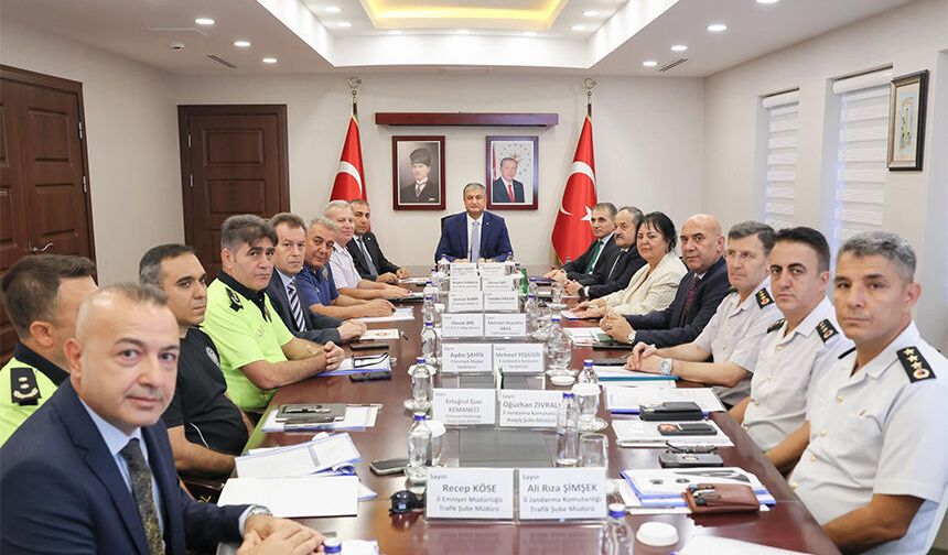 Adana’da Yeni Eğitim Yılı Öncesi Kritik Toplantı!