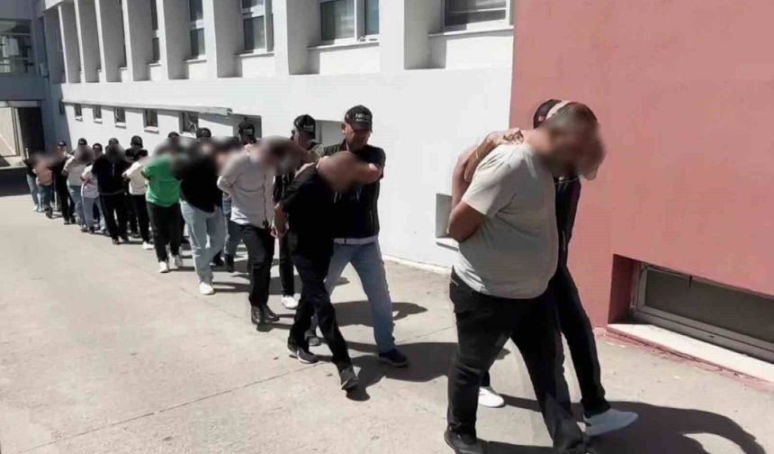 Adana’da Zehir Tacirlerine Darbe!