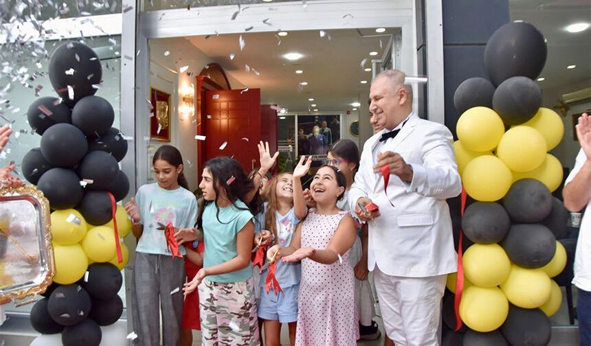 Kaktüs Sanat Merkezi Yeni Yerinde Perdelerini Açtı