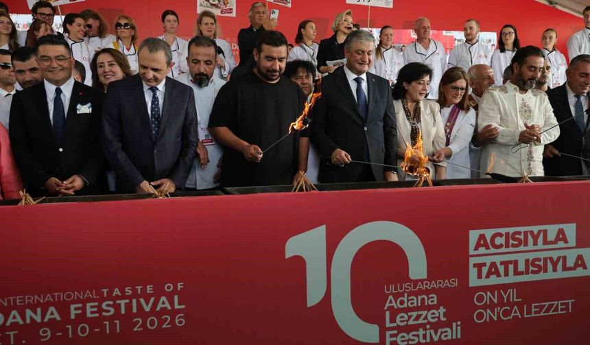 Adana’da Dev Mangal Ateşi Yakıldı!