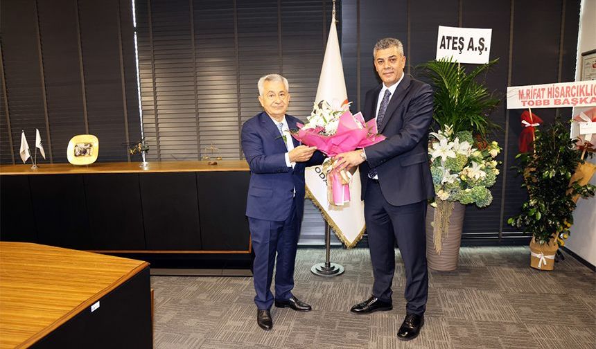 ATO’da Yeni Döneme Çiçekli Karşılama