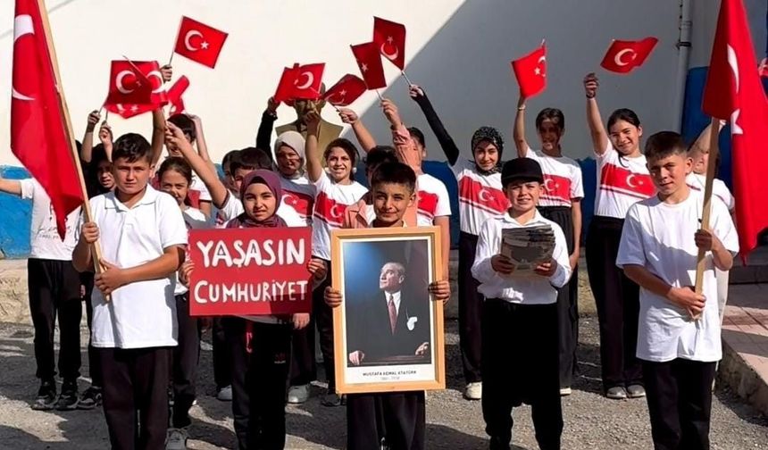 Feke’de Yürekleri Isıtan 29 Ekim Kutlaması!