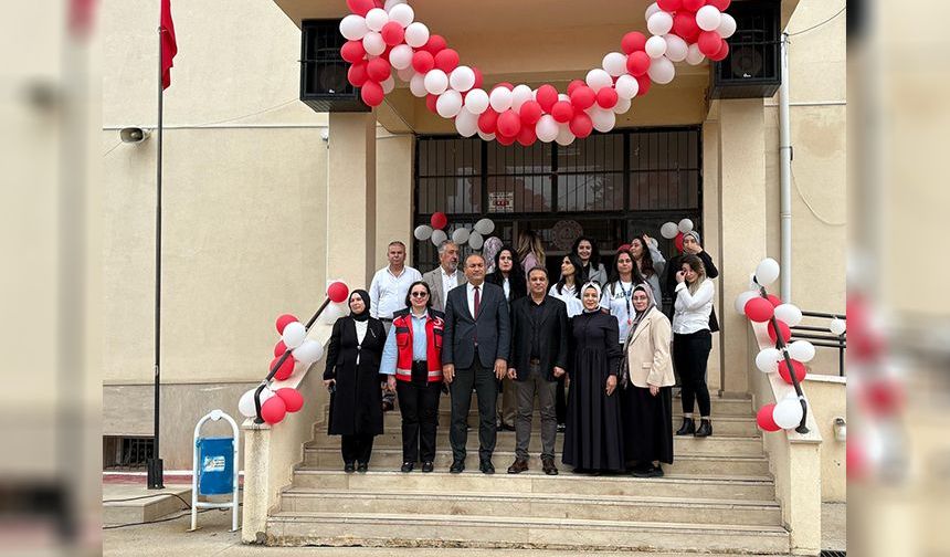 Gönülden Hizmet: Bir Hamburger, Bir Gülümseme