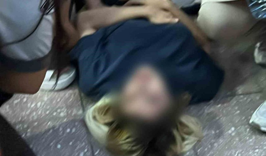 Adana’da Eşini Sokak Ortasında Bıçaklamıştı!