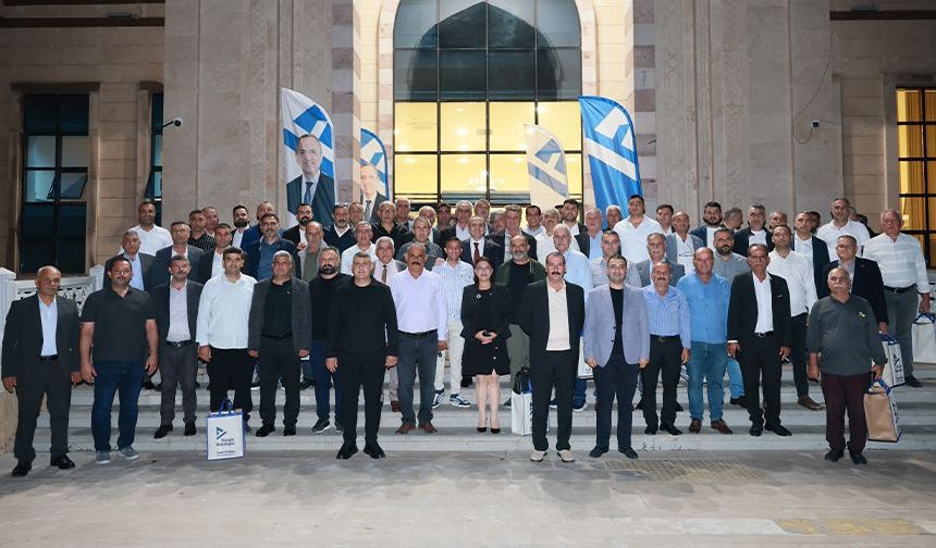 Yüreğir’de Muhtarlar Günü Buluşması!