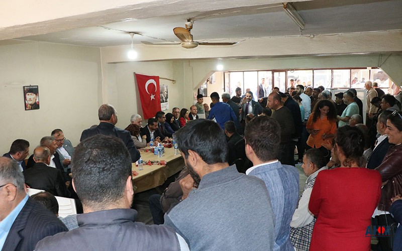 Necmettin Çalışkan "Millet" İçin Çalışıyor, Oy İstiyor