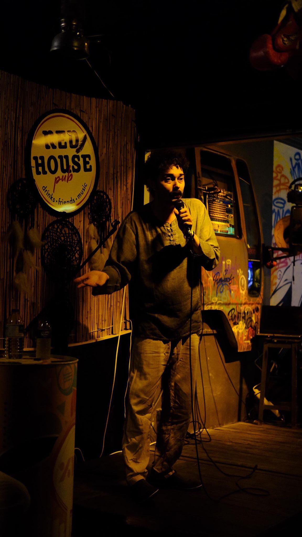 ef752e63-05b2-486d-8b40-5558da4d3440