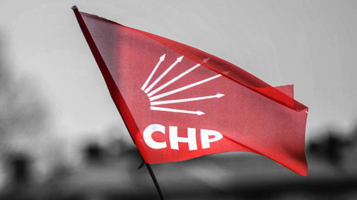 CHP’de Fotoğraf Krizi Sonrası Sert Tepki!