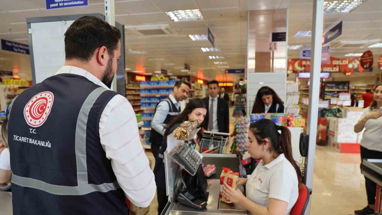 Adana’da Bayram Öncesi Marketlerde Fahiş Fiyat Ve Etiket Denetimi