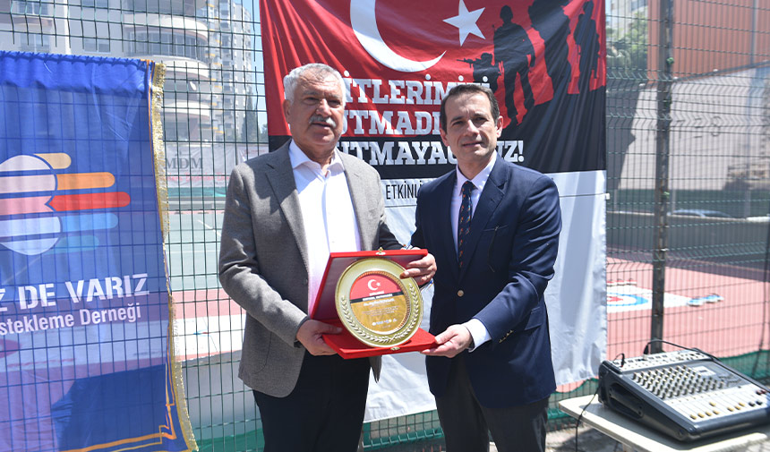 Zeydan Beye Plaket
