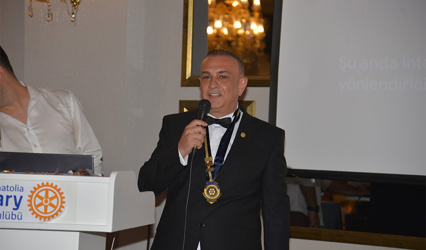 Tanir Emre Uzelgecici Konusma