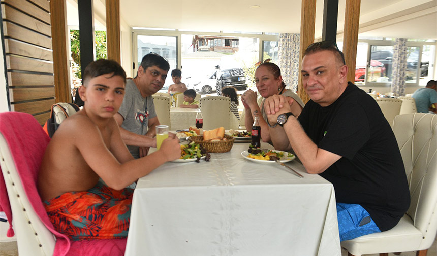 Emirtan Uzelgecici Tanir Emre Uzelgecici