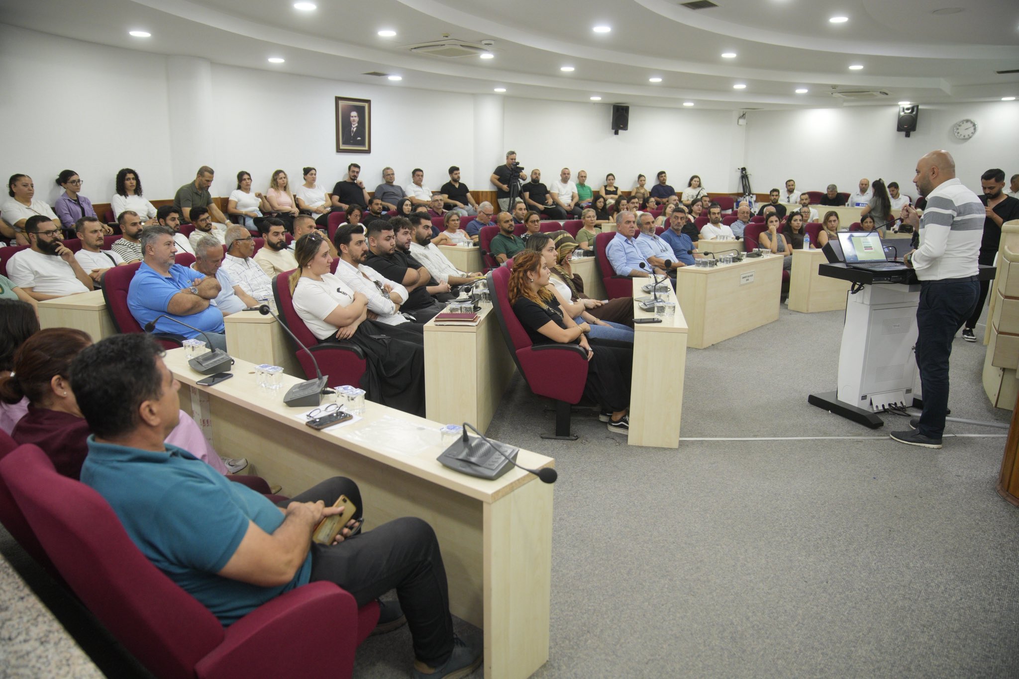 Gy2Z Z Sk W E A A7Zi O