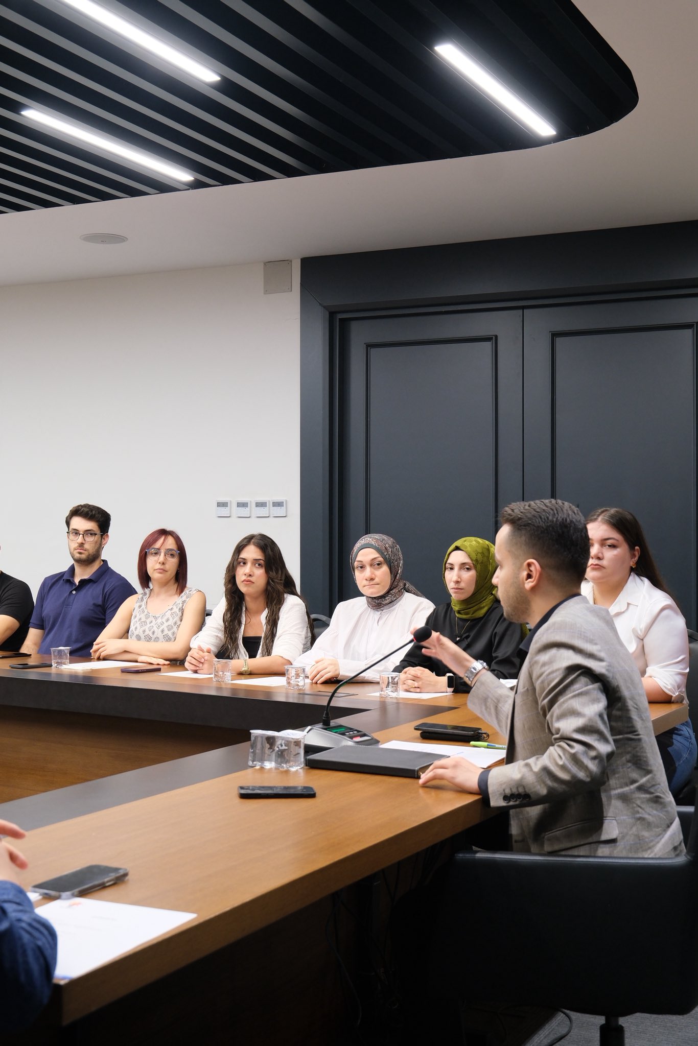 Gy5 Zzue Xo A Aw Vq1