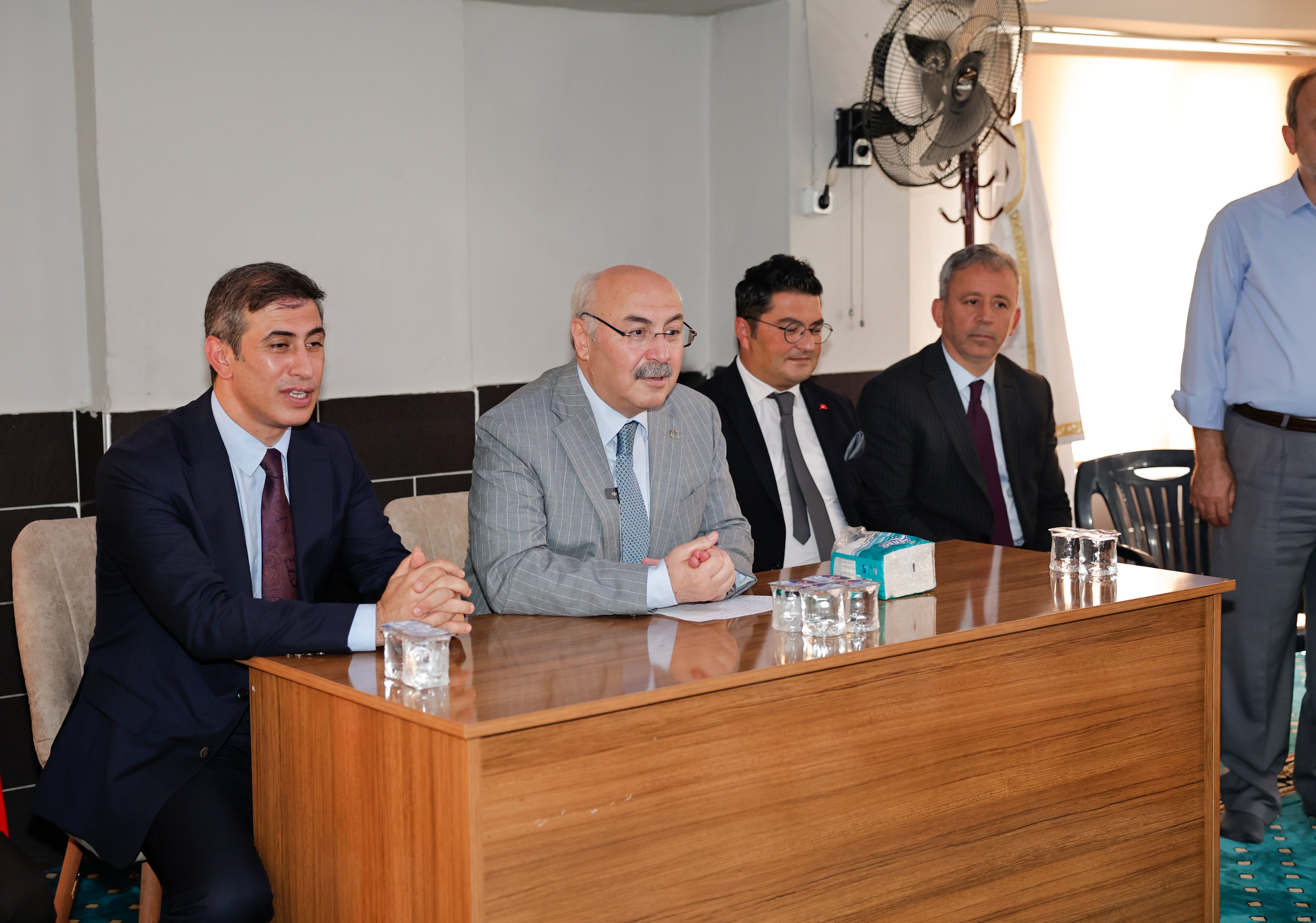 Gy9 L9W P Wo A A Q S Jg