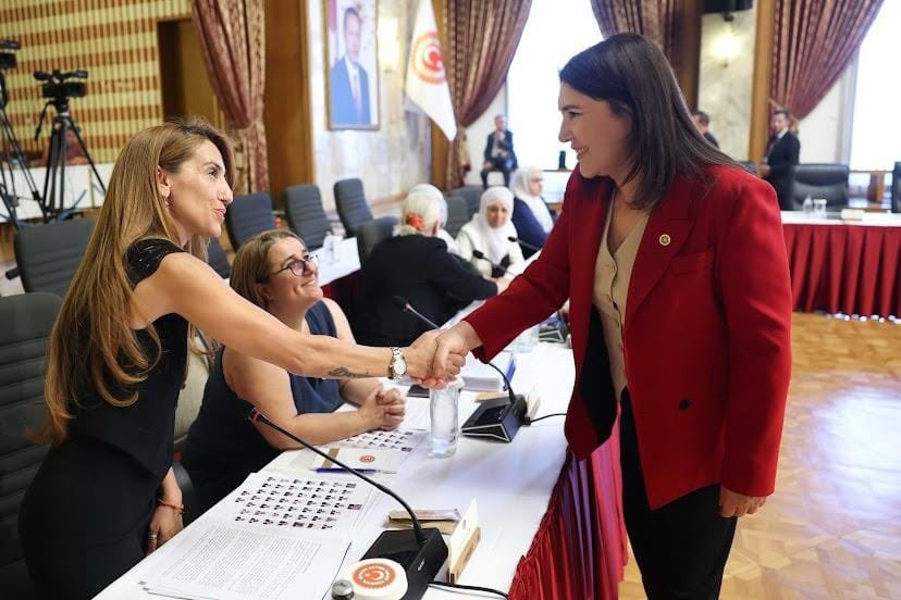 Gyz Z G J X Q A Ads T V