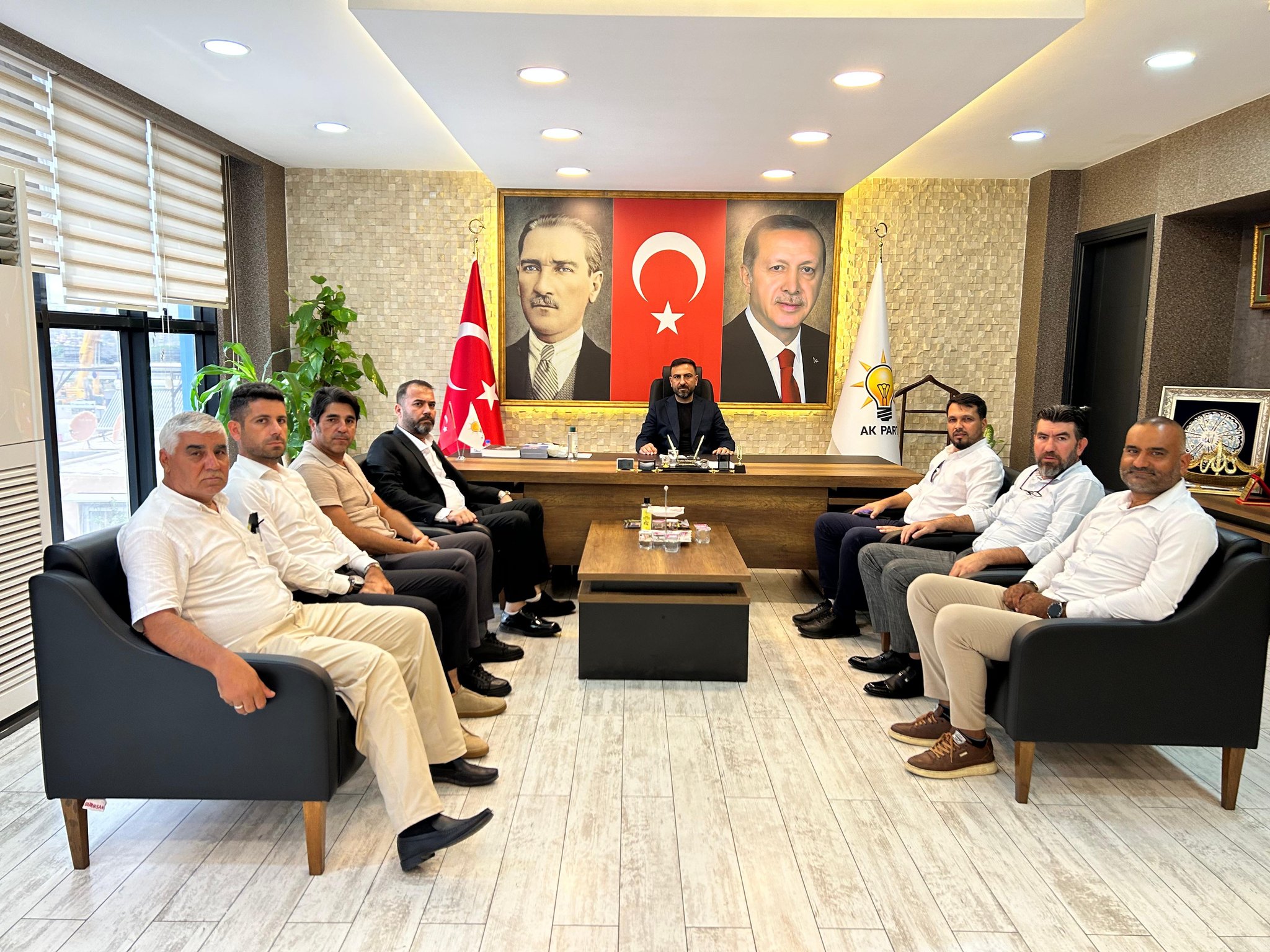 Gz Mx7 Q8 W A A Ad B Ny