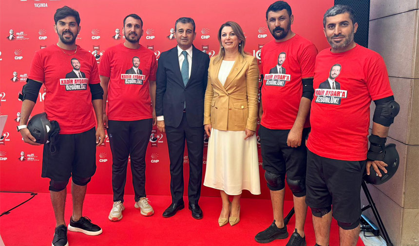 Ozgurluk Pedallari Bulut