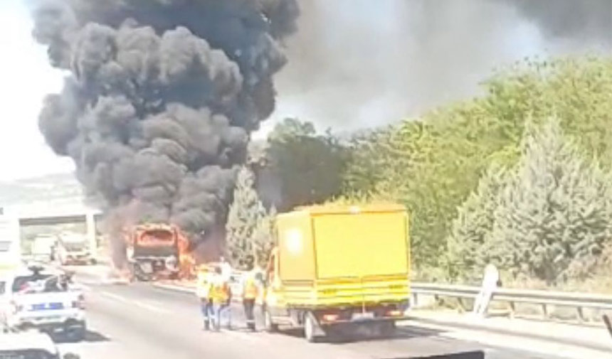 Yangin Pozanti Yolcu Otobus