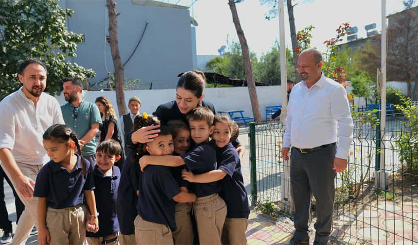 Sevil Aydar Ogrencilerle