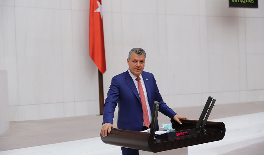 Ayhan Barut'tan Çarpıcı Uyarı: "Borç Dağları Aştı"