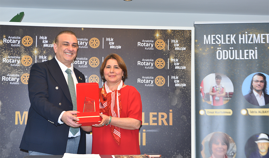 Anatolıa Rotary Kulübü’nden Meslek Hizmet Ödülleri 4