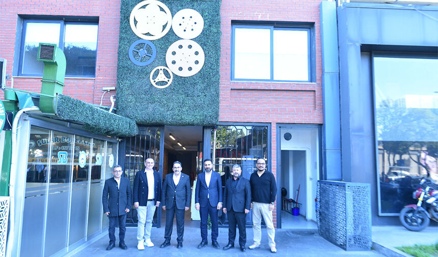 Adana’yı A K Belediyecilik Kurtarır Haberi5