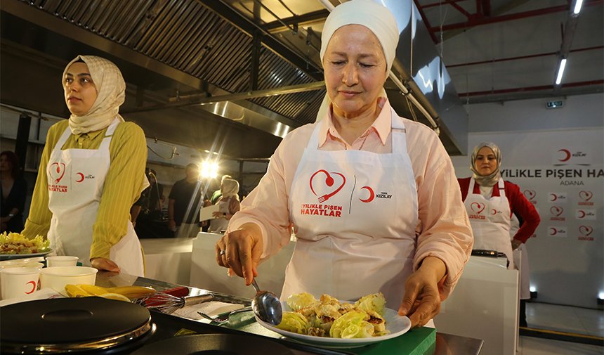 Kızılay’dan Kadınlara Jest 5