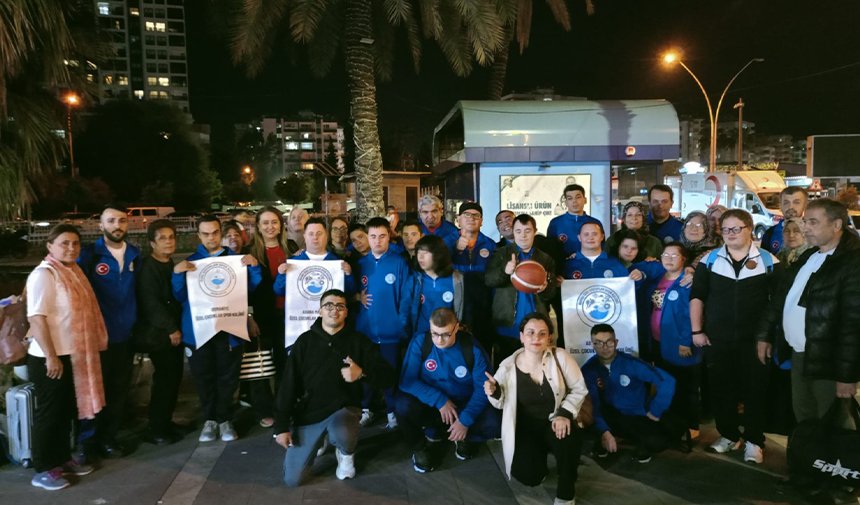 Özel Sporcuların Gururlandıran Başarısı 3