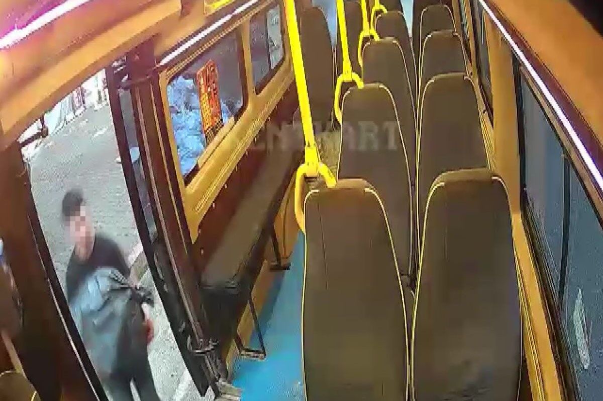 Çalıp 8 Kilometre Kaskla Yürüdü!