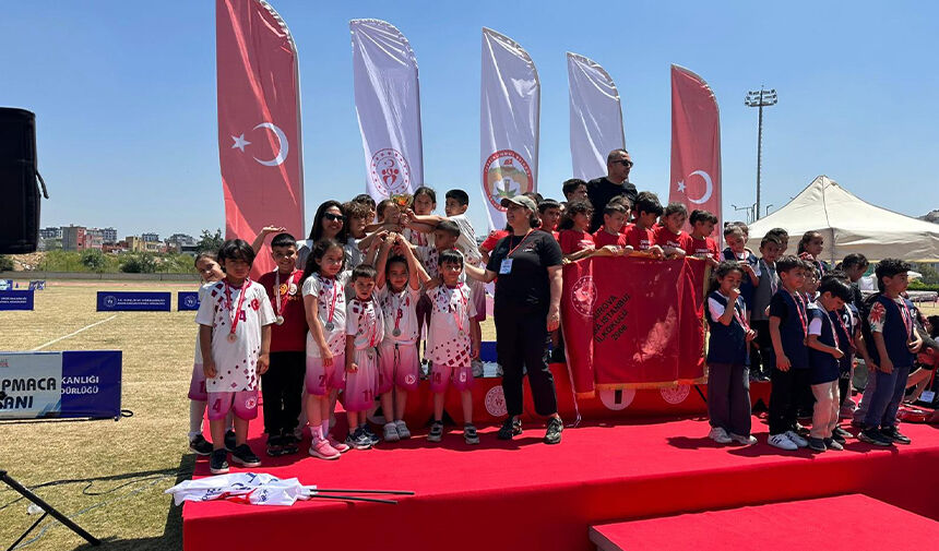 Petrol Ofisi İlkokulu Başarıdan Başarıya Koştu 3
