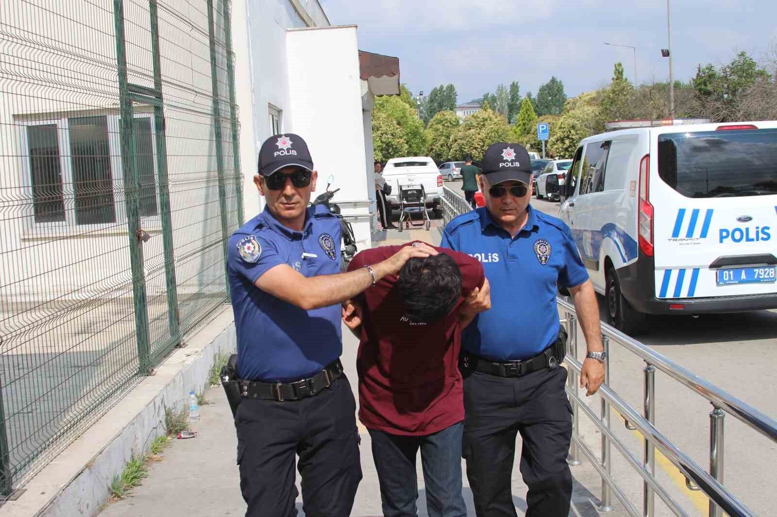 Direksiyon Başında Uyudu, Dolmuş Duvara Çarptı! İfadesi Şaşırttı