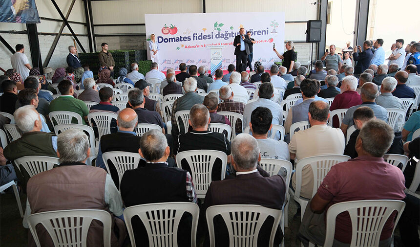 Adana Büyükşehir'den Üreticiye Can Suyu: 400 Bin Domates Fidesi Dağıtıldı