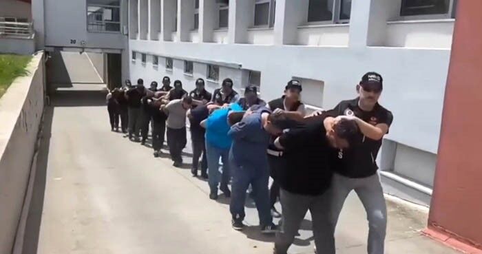 Adana'da Şafak Operasyonu! 500 Polis Sahaya İndi, 58 Tutuklama